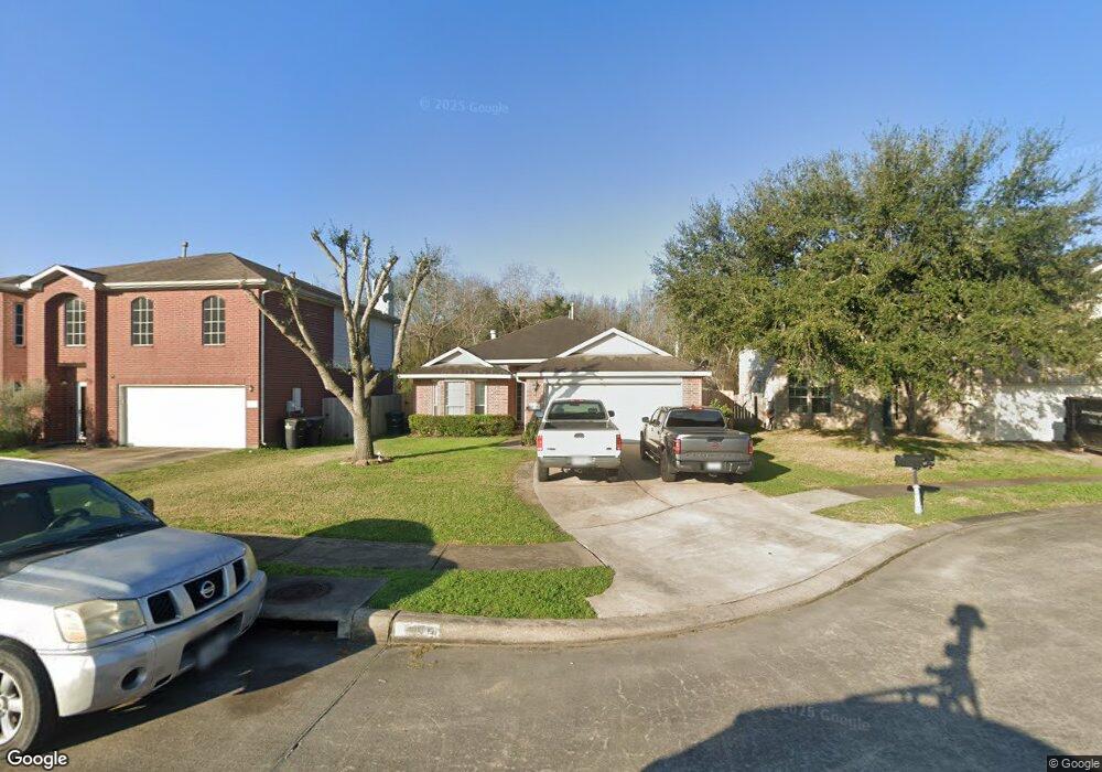 1018 Jefferson St, Alvin, TX 77511 - photo 1