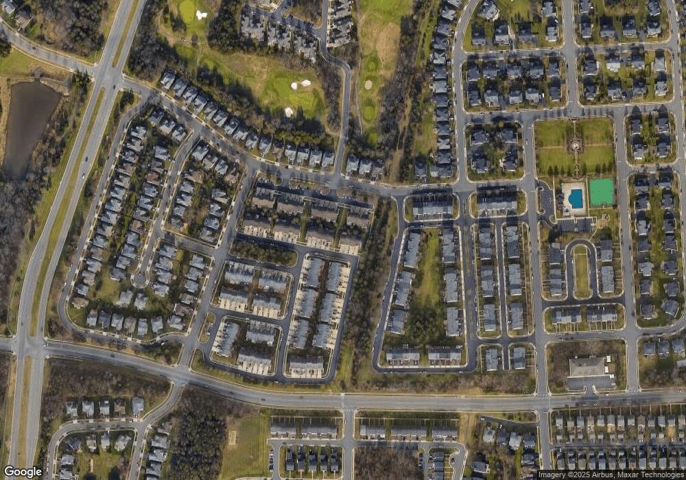 25838 Kirkwood Square, Chantilly, VA 20152 - photo 1