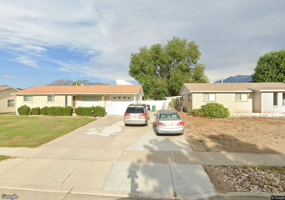 8135 S 535 E, Sandy, UT 84070 - photo 1