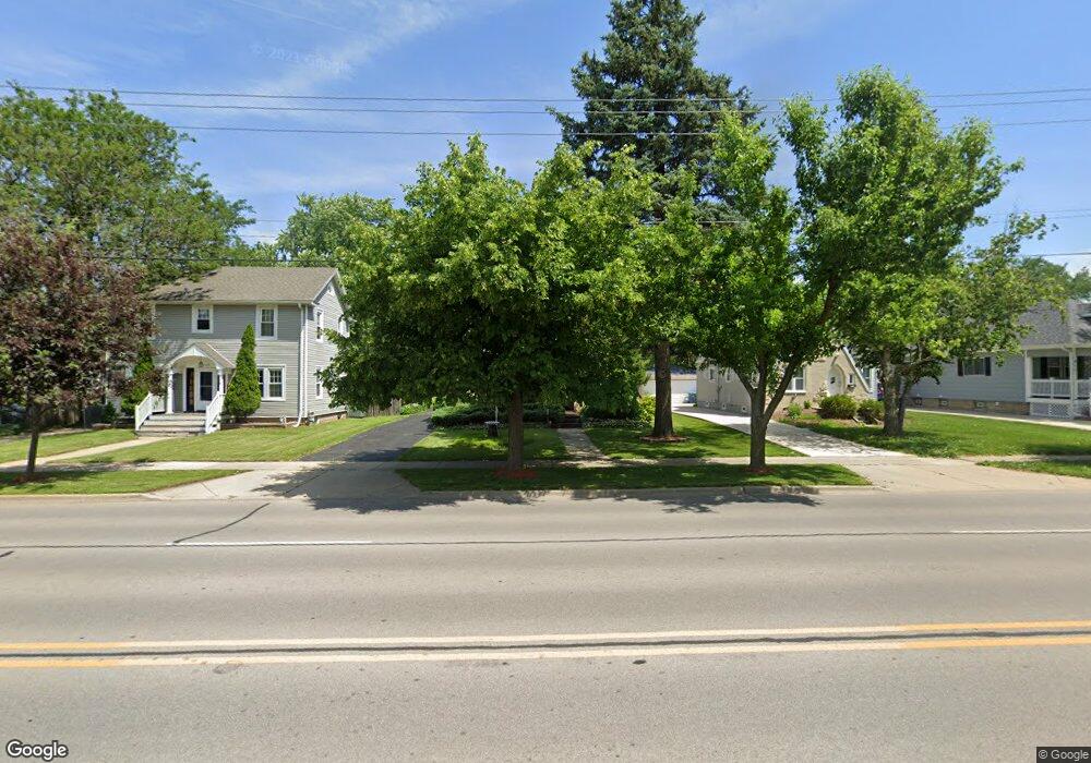 919 W Galena Blvd, Aurora, IL 60506 - photo 1