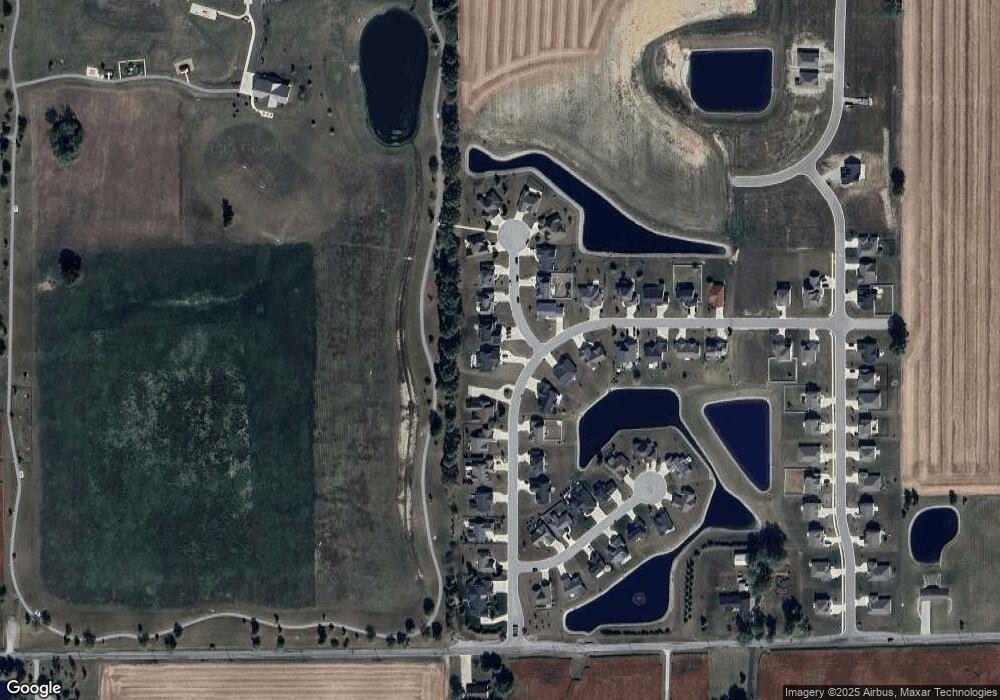 642 Indian Trace unit 40, Ossian, IN 46777 - photo 1