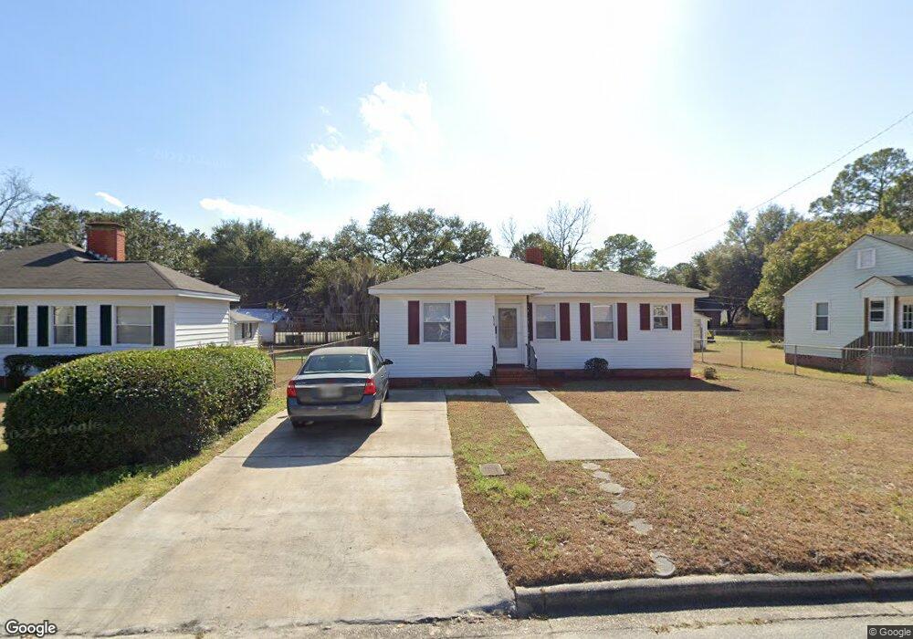 2319 E 38th St, Savannah, GA 31404 - photo 1