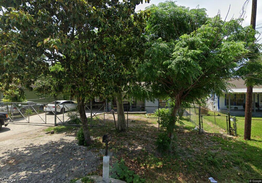 9125 Shoreham St, Houston, TX 77093 - photo 1