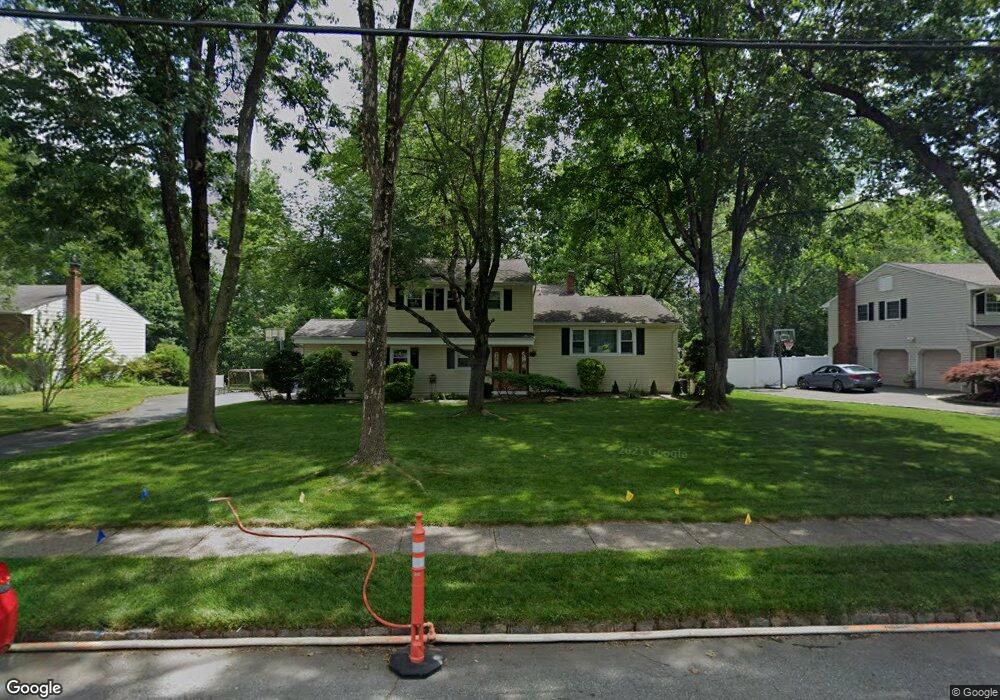 44 Wheatsheaf Rd, Clark, NJ 07066 - photo 1