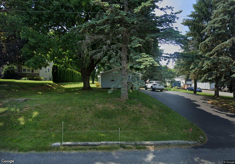 4124 Tank Farm Rd, Emmaus, PA 18049 - photo 1