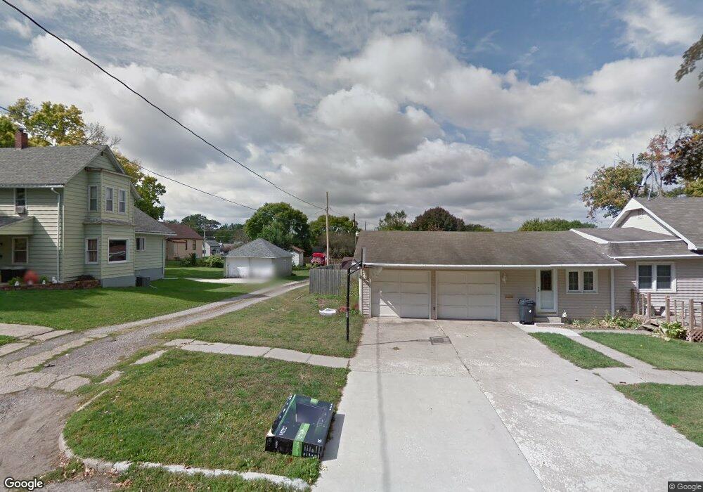 323 S Locust St, Colfax, IA 50054 - photo 1