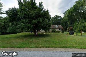 6 Smedley Dr, Newtown Square, PA 19073