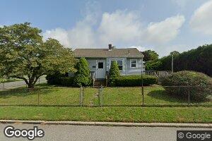 39 Edgeworth St, South Dartmouth, MA 02748