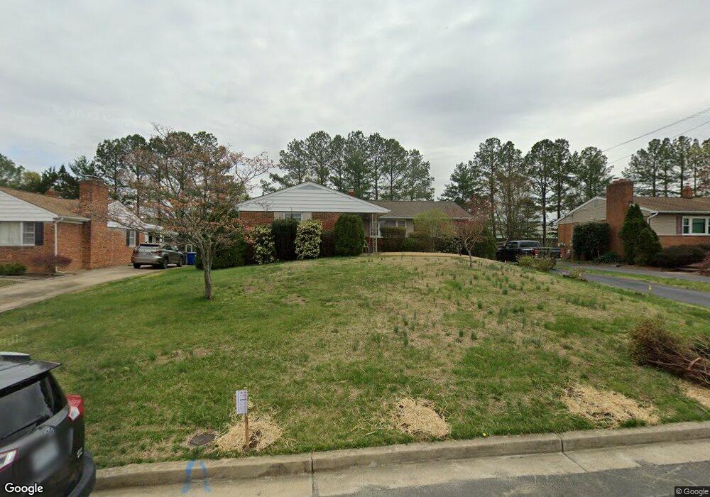 3327 Kaywood Dr, Falls Church, VA 22041 - photo 1