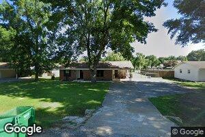 313 Manor Rd, Steele, MO 63877