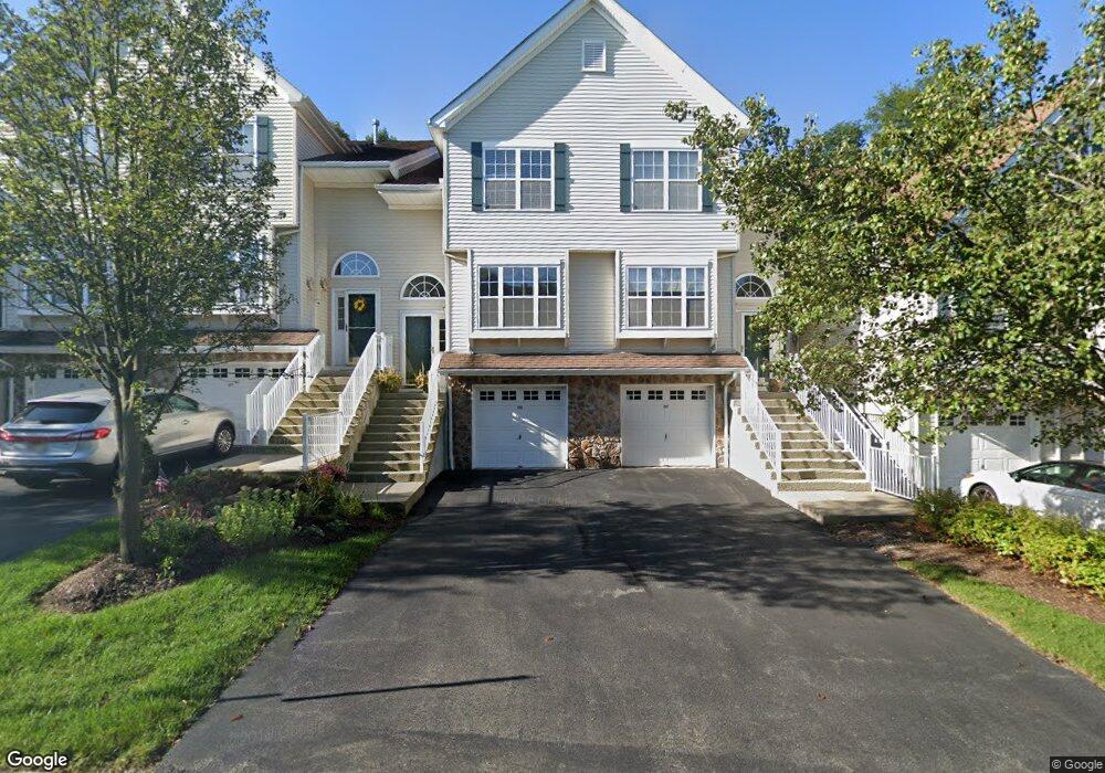 607 Wendover Ct unit 607, Randolph, NJ 07869 - photo 1