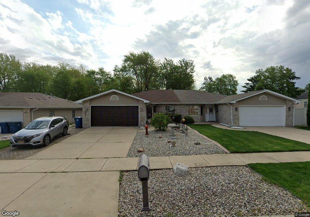 8589 Kleinman Rd, Highland, IN 46322 - photo 1