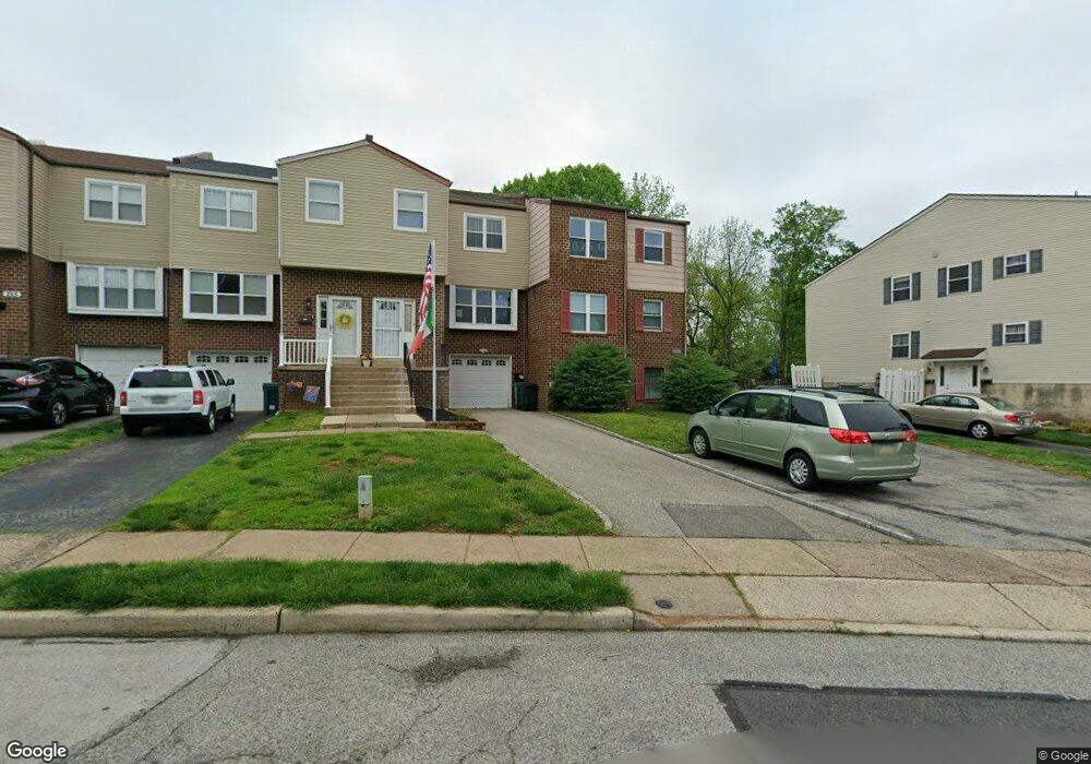 291 Birch Dr, Lafayette Hill, PA 19444 - photo 1