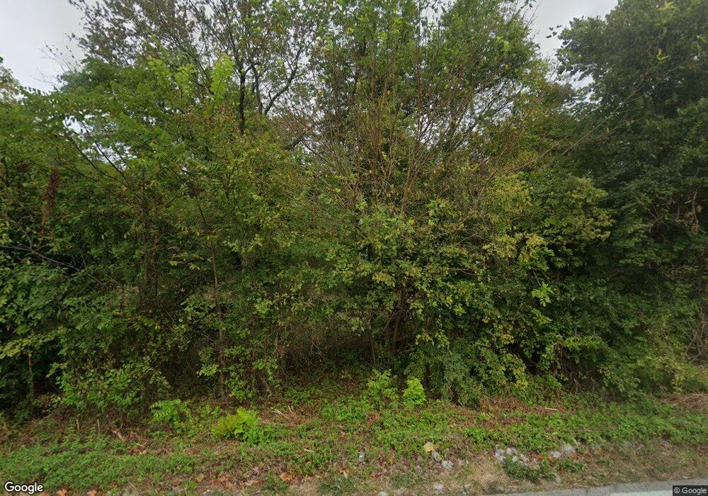 9801 Independence School Rd, Louisville, KY 40291 - photo 1