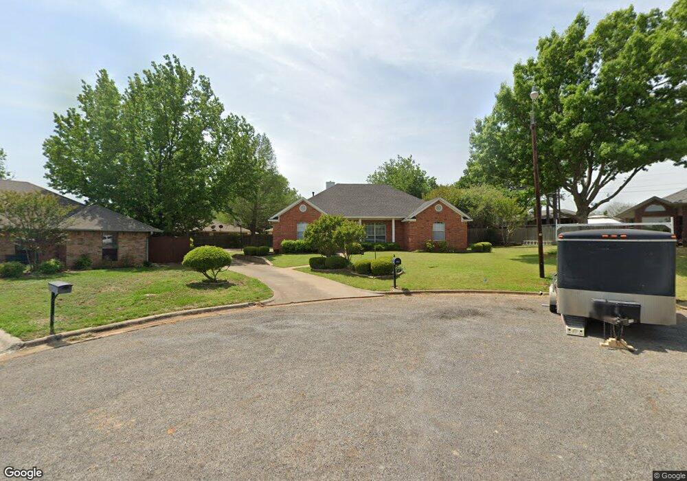 2204 Park Cir, Denison, TX 75020 - photo 1