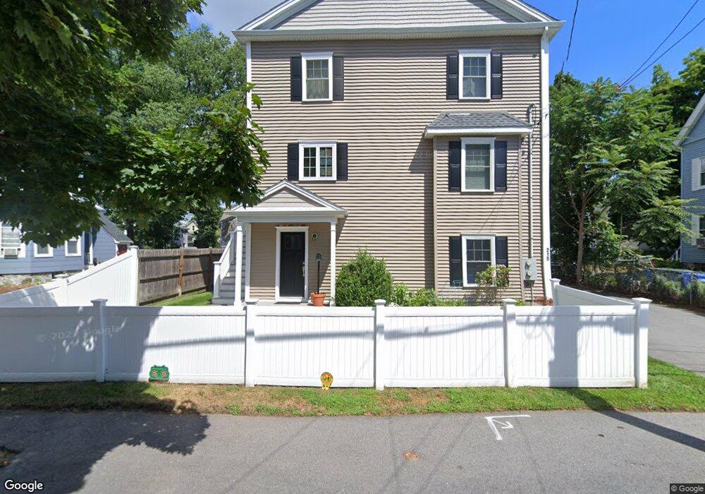 210 Ash St, Waltham, MA 02453 - photo 1