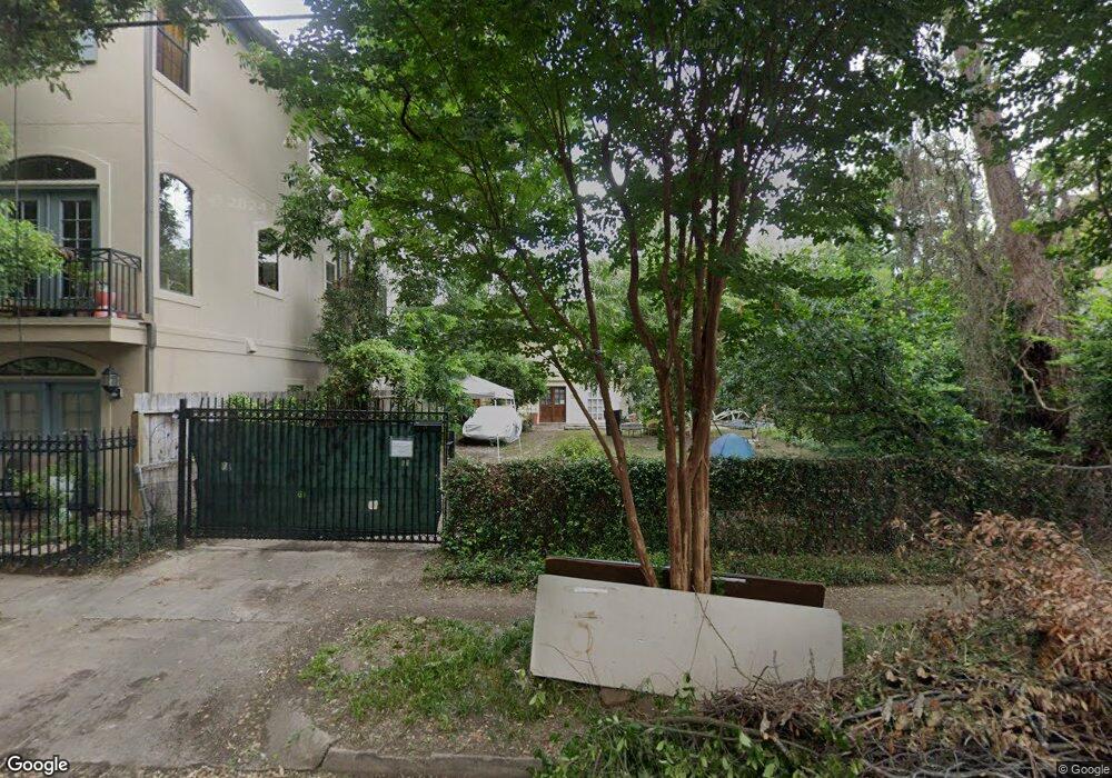 1713 Welch St, Houston, TX 77006 - photo 1