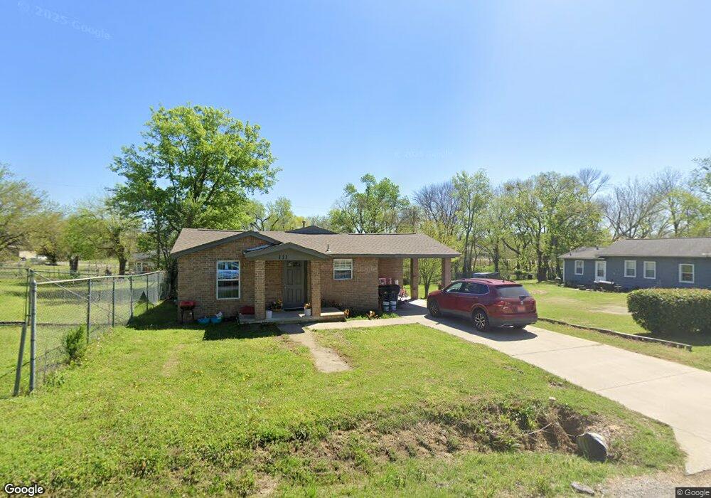 111 N Leonard St, Sapulpa, OK 74066 - photo 1