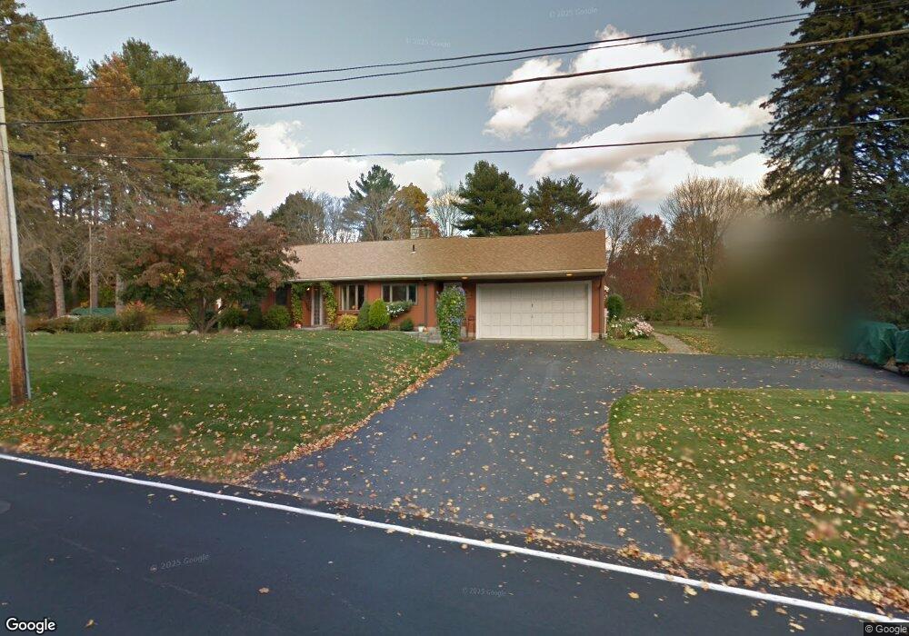 16 Mendon St, Upton, MA 01568 - photo 1