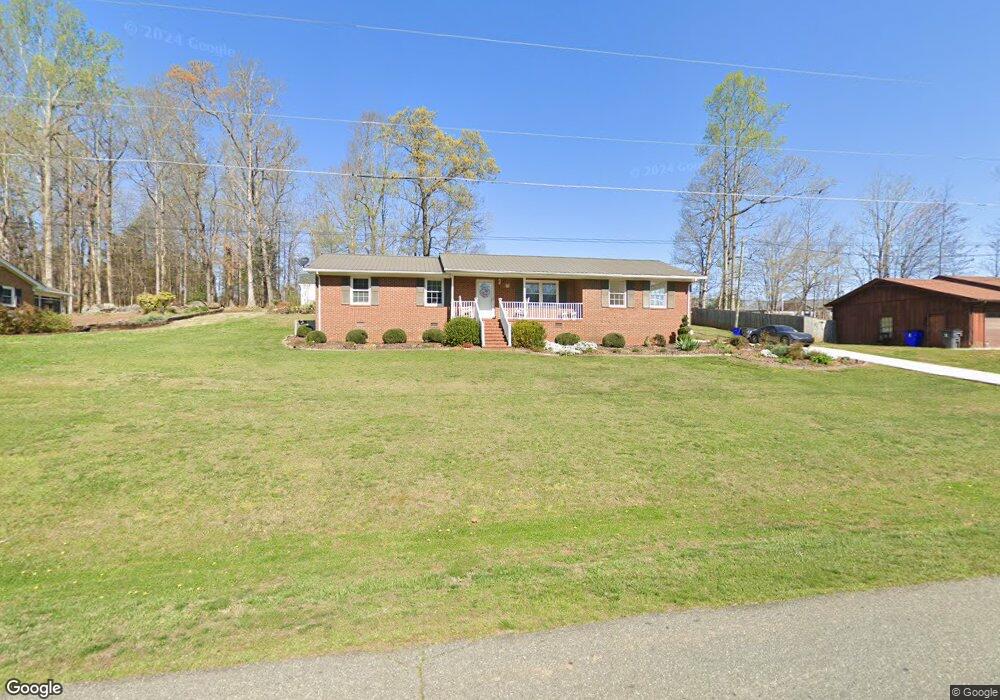 1103 N Garden Ave, Siler City, NC 27344 - photo 1