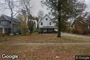 410 32nd St NE, Cedar Rapids, IA 52402