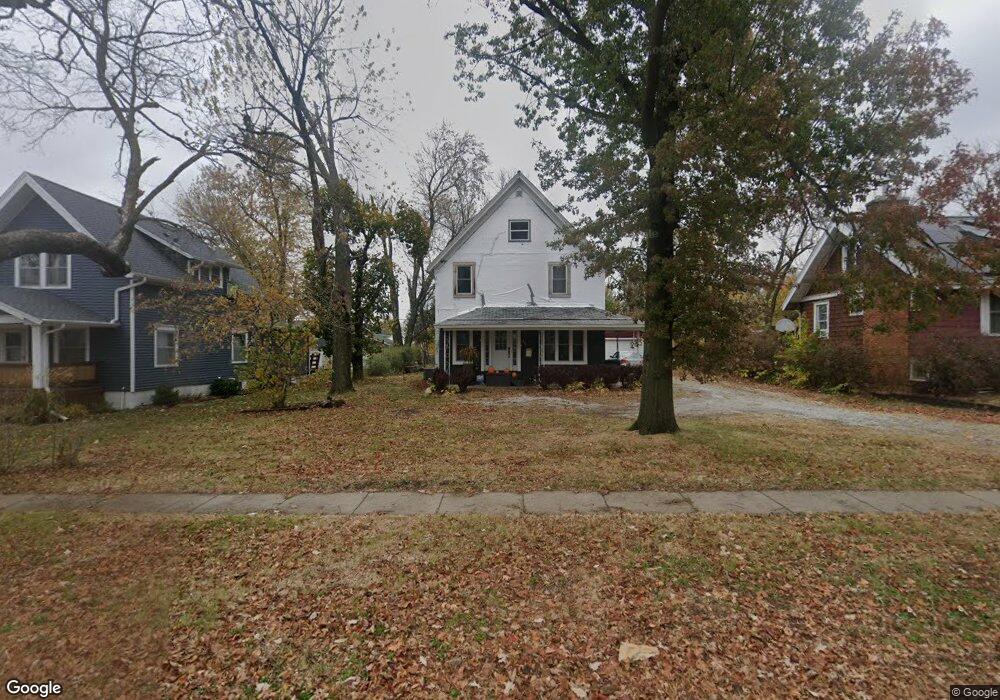 410 32nd St NE, Cedar Rapids, IA 52402 - photo 1