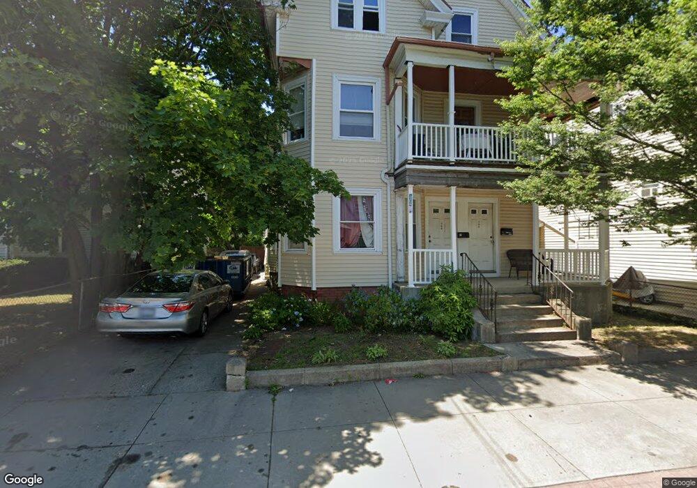 164 Cottage St, Pawtucket, RI 02860 - photo 1