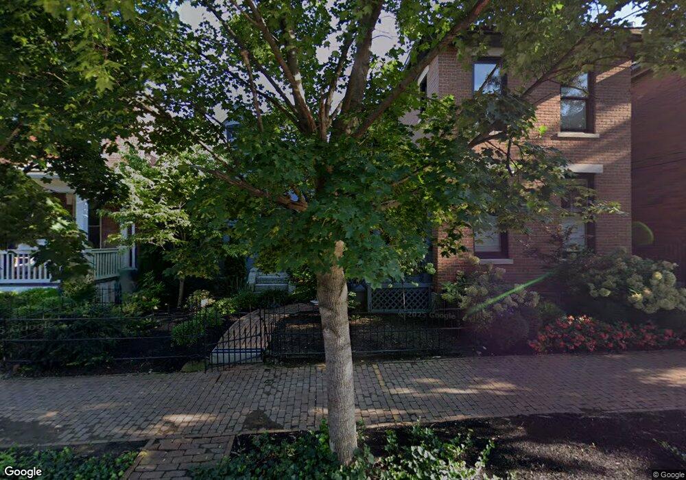 296 E Sycamore St, Columbus, OH 43206 - photo 1