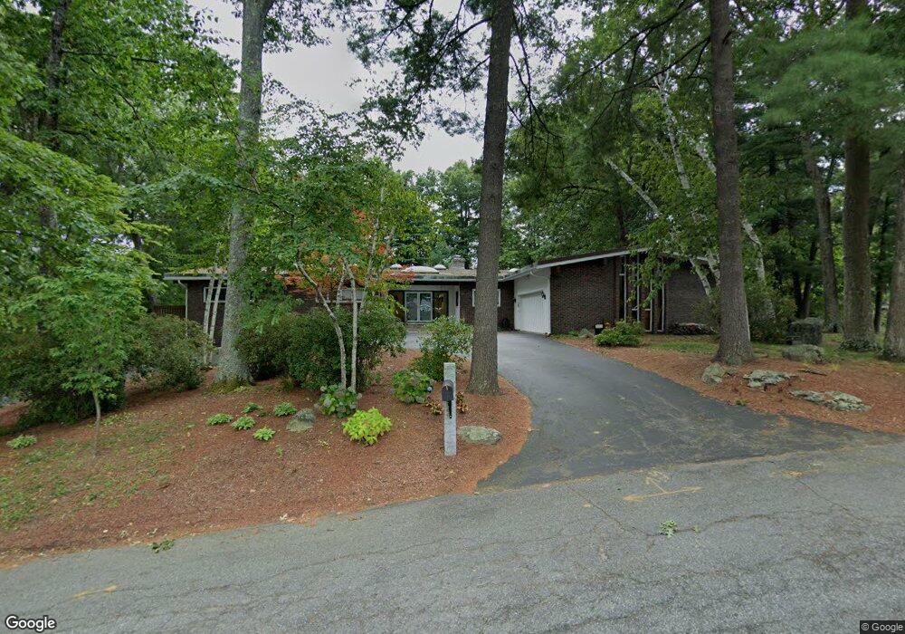 26 W Adelaide Ave, Nashua, NH 03064 - photo 1