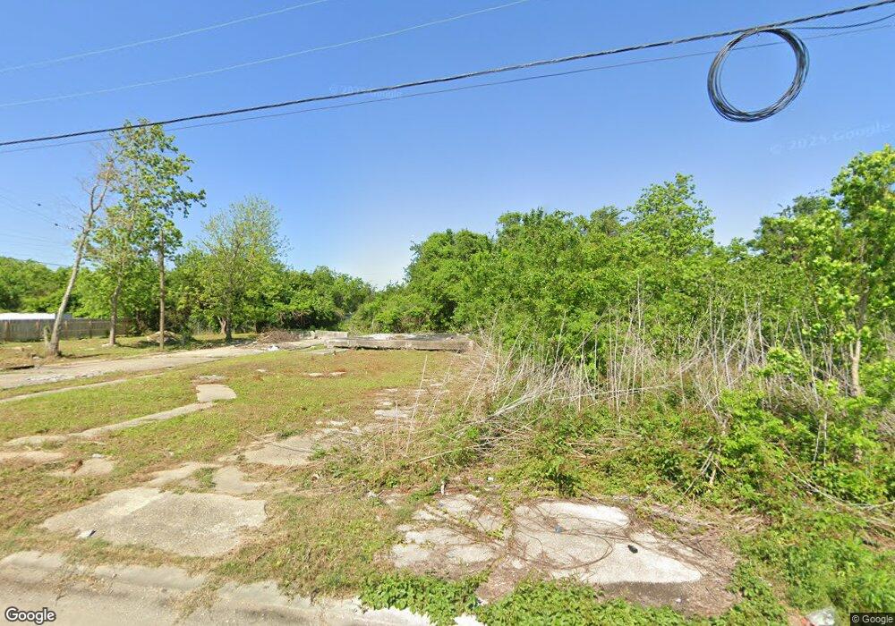 2808 Clouet St, New Orleans, LA 70126 - photo 1