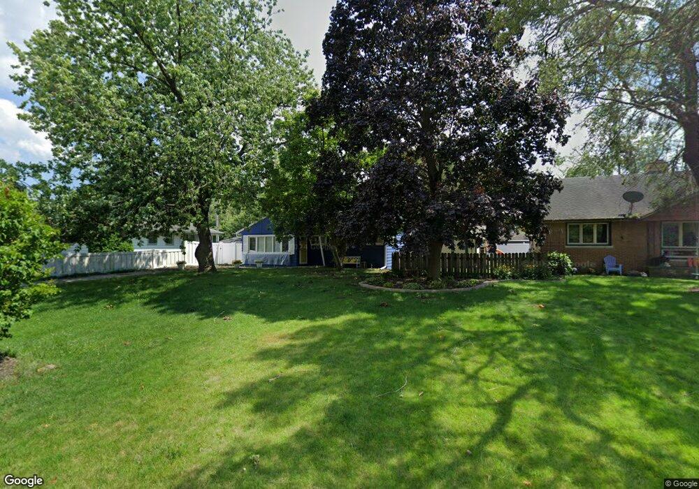 2447 Crescent Rd, Homewood, IL 60430 - photo 1