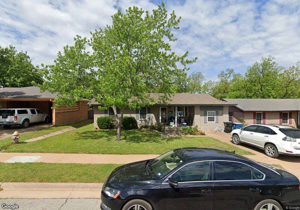 901 Leeper Dr, Denison, TX 75020 - photo 1