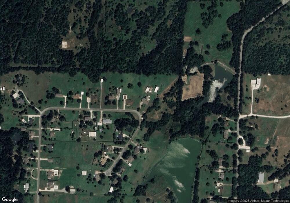 910 Lakewood Rd, Denison, TX 75020 - photo 1