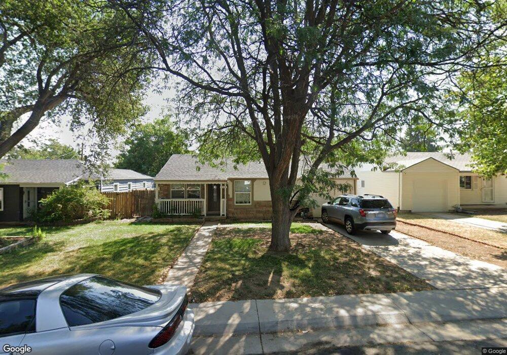 1160 Geneva St, Aurora, CO 80010 - photo 1