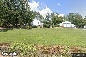 482 Shoreline Dr, New Concord, KY 42076