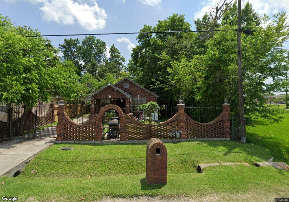 3710 Wiley Rd, Houston, TX 77093 - photo 1