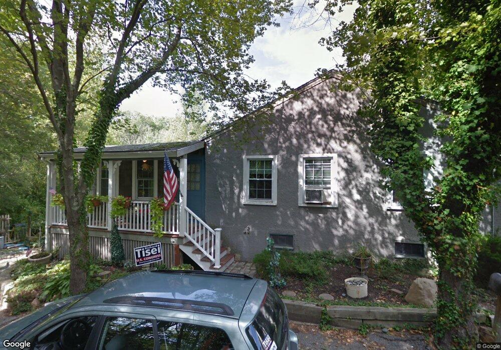 11 2nd St, Wakefield, MA 01880 - photo 1
