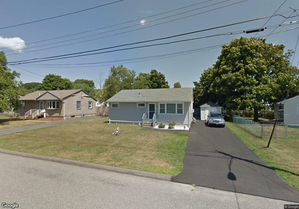 15 Check Point Ln, West Haven, CT 06516 - photo 1