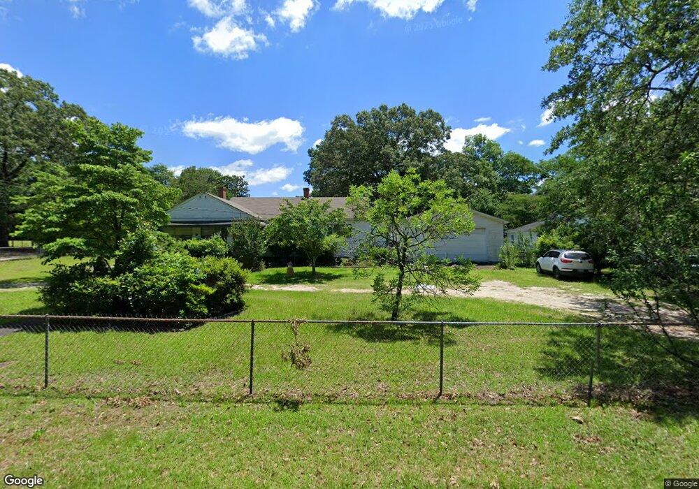 1516 E Lee St, Camden, SC 29020 - photo 1