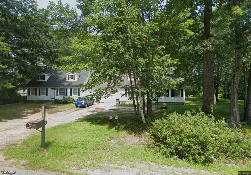 5 Madison Ave, Hooksett, NH 03106 - photo 1