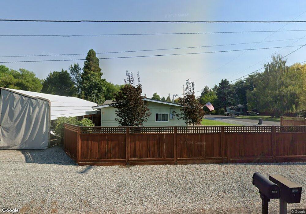 1056 Beall Ln, Central Point, OR 97502 - photo 1