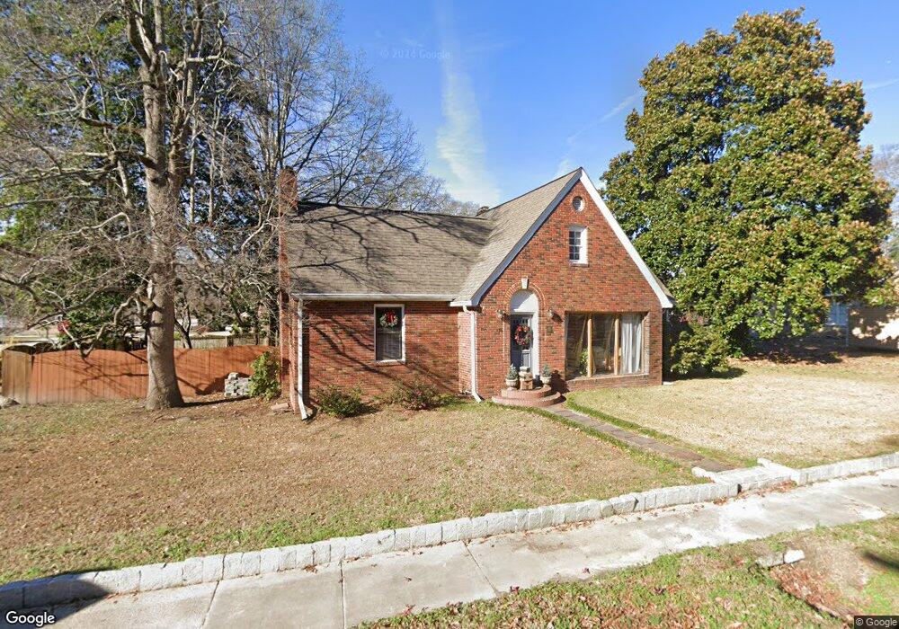 136 Hamilton Ave, Winder, GA 30680 - photo 1