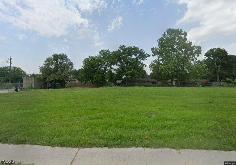 1426 W Gulf Bank Rd, Houston, TX 77088 - photo 1