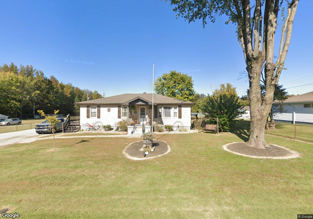 142 W Airport Rd, Lebanon Junction, KY 40150 - photo 1