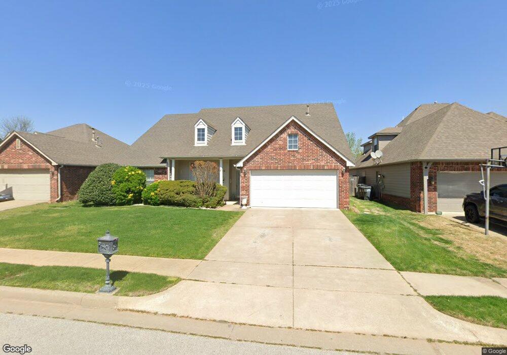 505 N Emerson St, Jenks, OK 74037 - photo 1