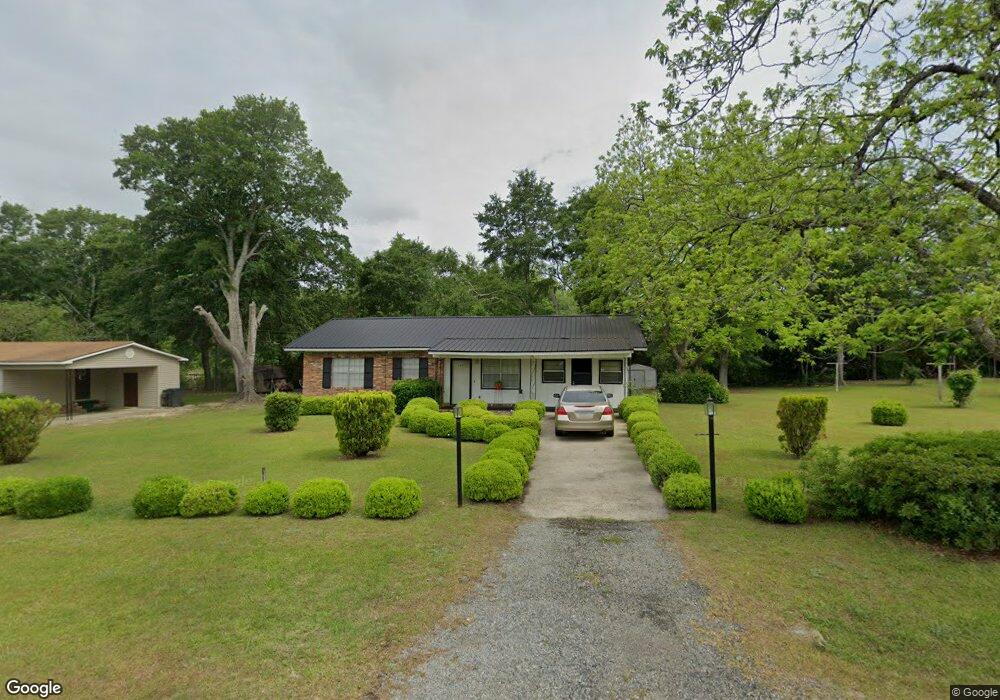 164 Grove Ave, Fitzgerald, GA 31750 - photo 1
