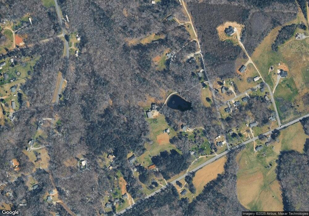 945 Drybrook Ln, Clover, SC 29710 - photo 1