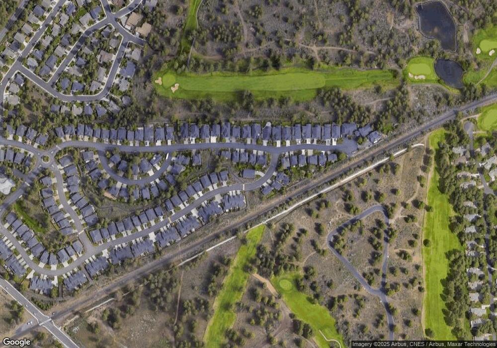 60520 Hedgewood Ln, Bend, OR 97702 - photo 1