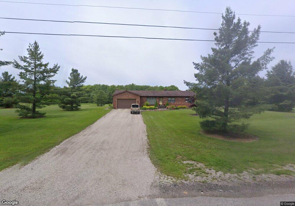 889 S Spruce St, Jefferson, OH 44047 - photo 1