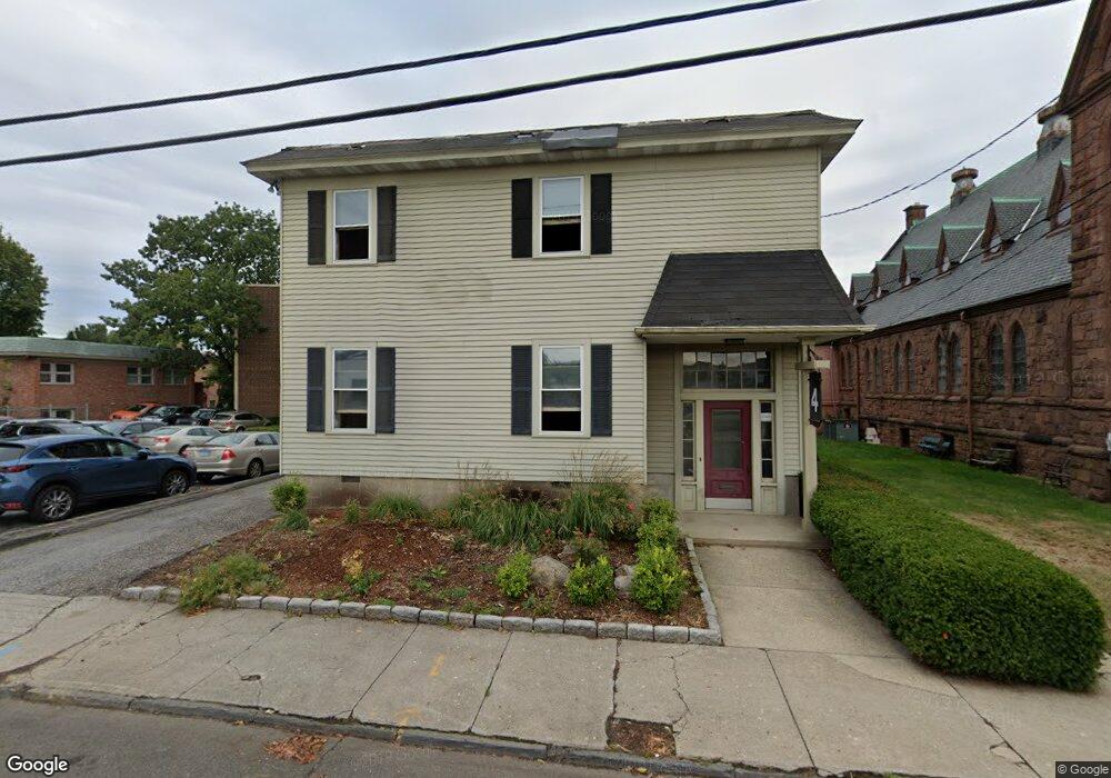 4 Berkeley St, Norwalk, CT 06850 - photo 1